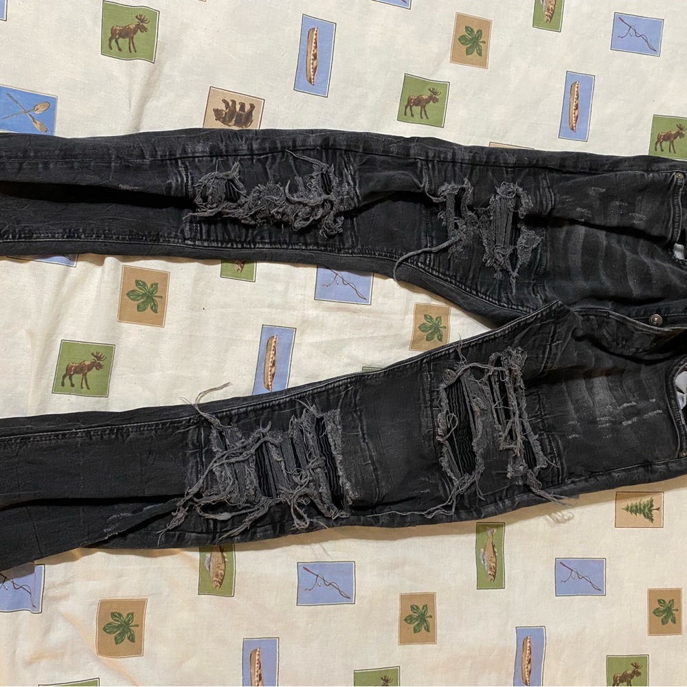 Distressed Black H&M Jeans